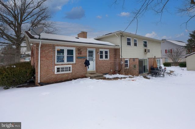 340 PRIMROSE AVE, Lancaster, PA 17601