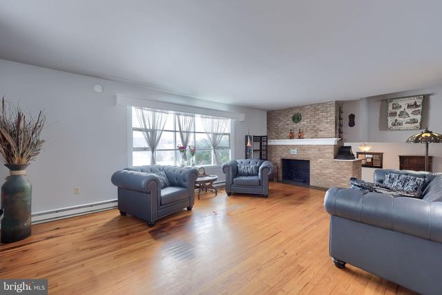 340 PRIMROSE AVE, Lancaster, PA 17601