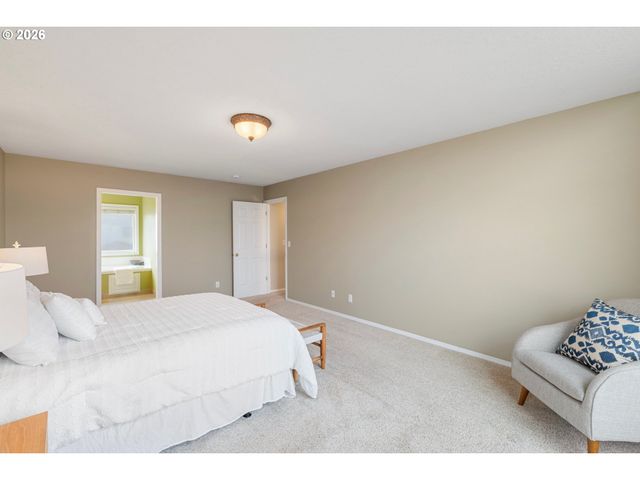 1410 INDEPENDENCE Ave, Woodburn, OR 97071