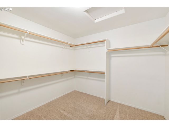 1410 INDEPENDENCE Ave, Woodburn, OR 97071