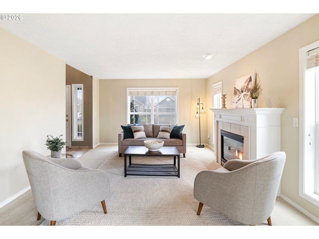 1410 INDEPENDENCE Ave, Woodburn, OR 97071