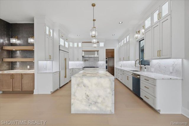 13281 Haddon Street, Fenton Charter Township, MI 48430