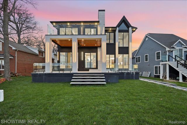 13281 Haddon Street, Fenton Charter Township, MI 48430