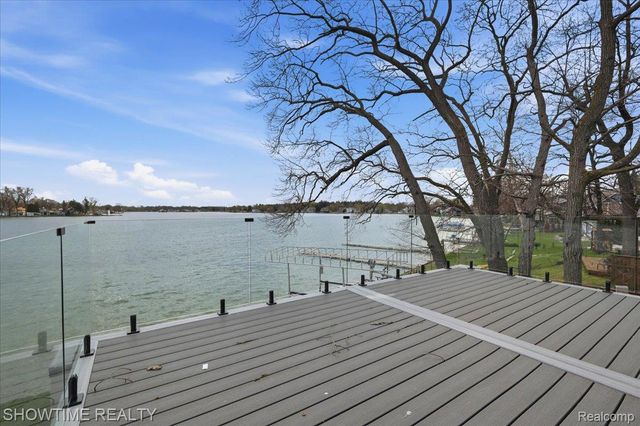 13281 Haddon Street, Fenton Charter Township, MI 48430