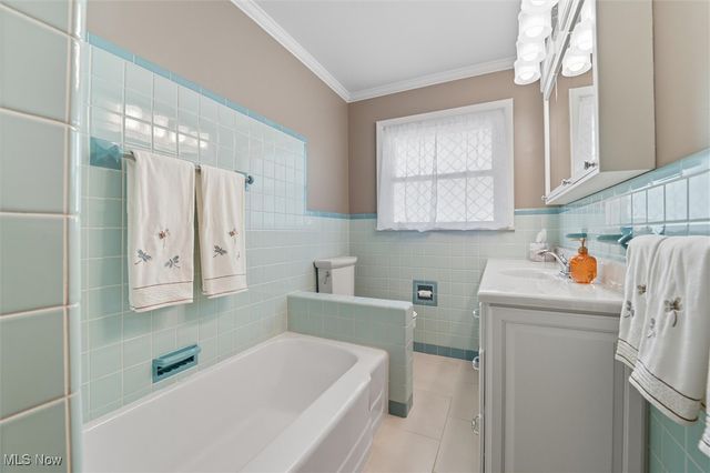 715 Holden Drive, Ashtabula, OH 44004