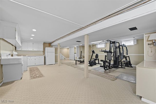 715 Holden Drive, Ashtabula, OH 44004