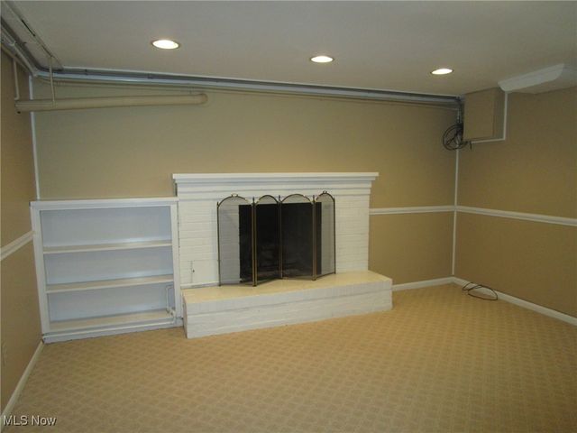 715 Holden Drive, Ashtabula, OH 44004