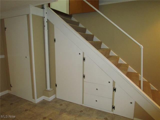 715 Holden Drive, Ashtabula, OH 44004