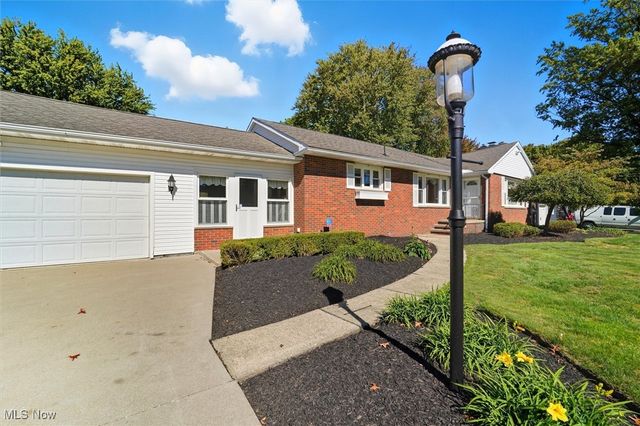 715 Holden Drive, Ashtabula, OH 44004