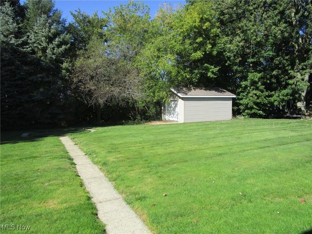 715 Holden Drive, Ashtabula, OH 44004