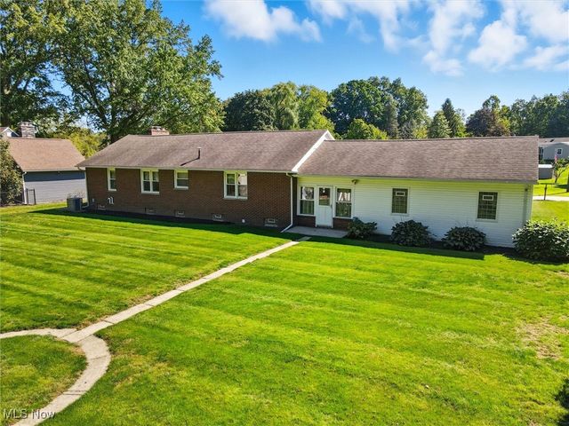 715 Holden Drive, Ashtabula, OH 44004