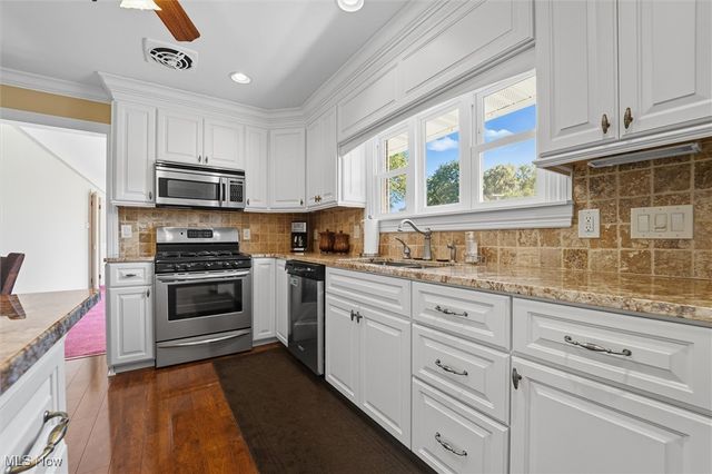 715 Holden Drive, Ashtabula, OH 44004