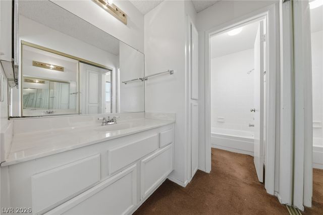 3205 Mariner Bay Street, Las Vegas, NV 89117