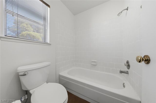 3205 Mariner Bay Street, Las Vegas, NV 89117