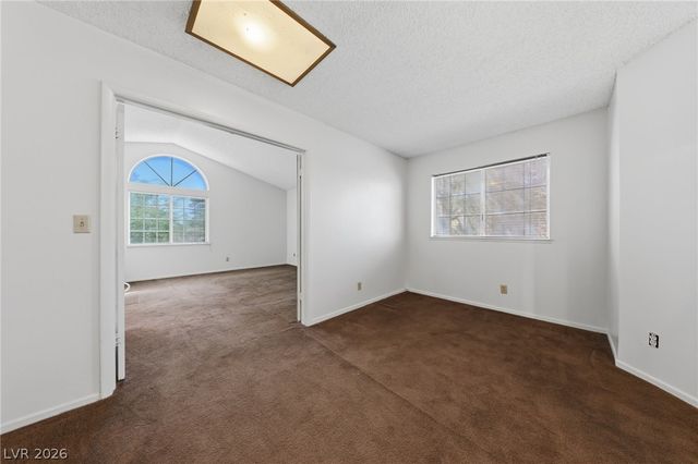 3205 Mariner Bay Street, Las Vegas, NV 89117