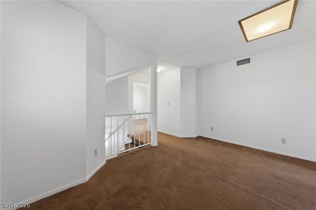 3205 Mariner Bay Street, Las Vegas, NV 89117