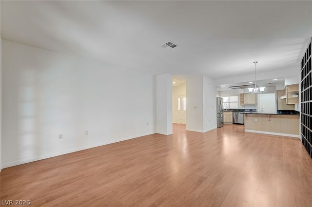 461 Purple Finch Drive, Las Vegas, NV 89107