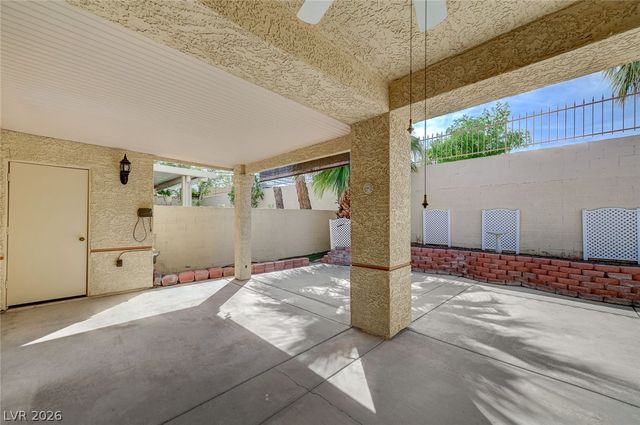 461 Purple Finch Drive, Las Vegas, NV 89107