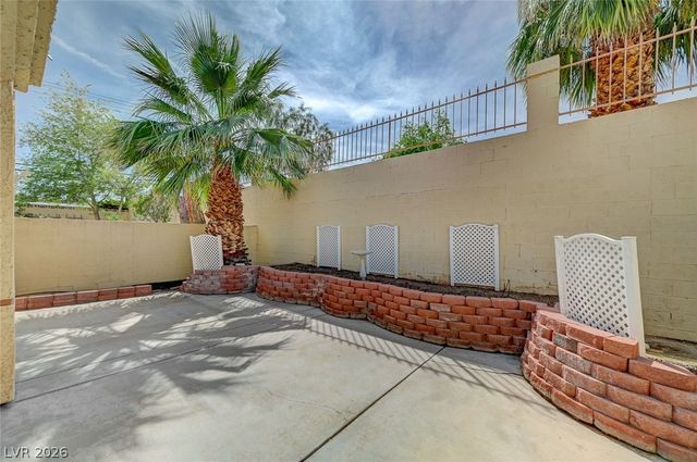 461 Purple Finch Drive, Las Vegas, NV 89107
