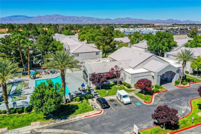461 Purple Finch Drive, Las Vegas, NV 89107