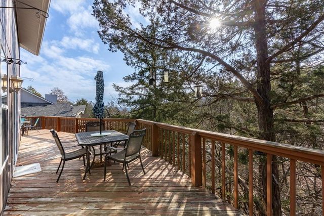 21223 Maple Drive, Garfield, AR 72732