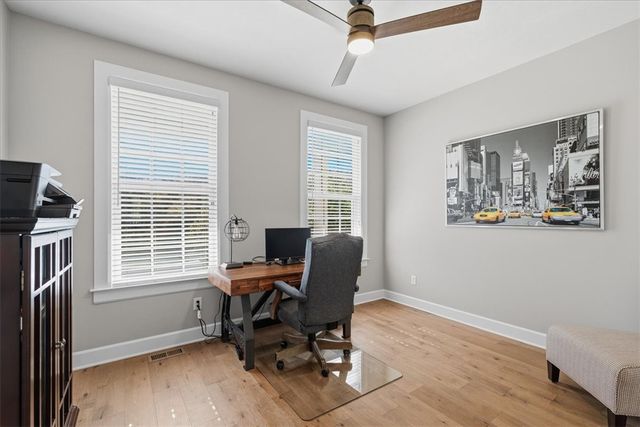 102 Curtis Dr, Pine Twp, PA 15090