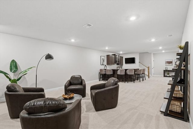 102 Curtis Dr, Pine Twp, PA 15090