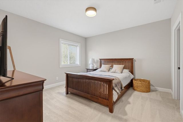 102 Curtis Dr, Pine Twp, PA 15090