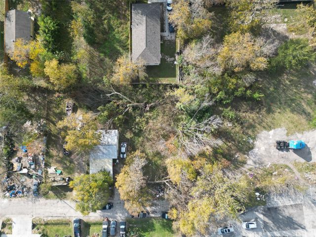 8522 Amadwe Street, Houston, TX 77051