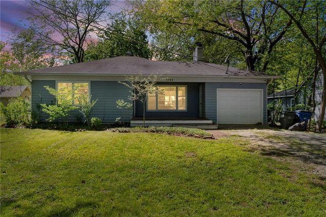 1709 Learnard Avenue, Lawrence, KS 66044