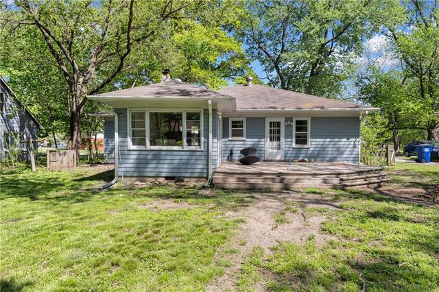 1709 Learnard Avenue, Lawrence, KS 66044