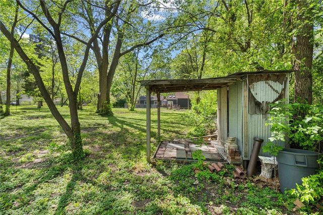 1709 Learnard Avenue, Lawrence, KS 66044
