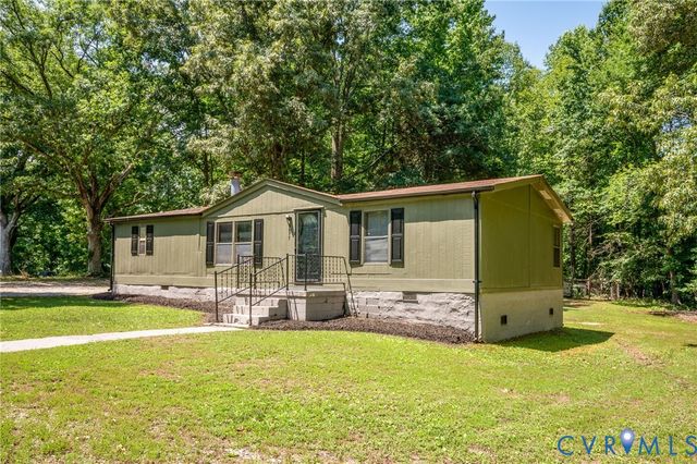 3877 Maidens Rd, Powhatan, VA 23139