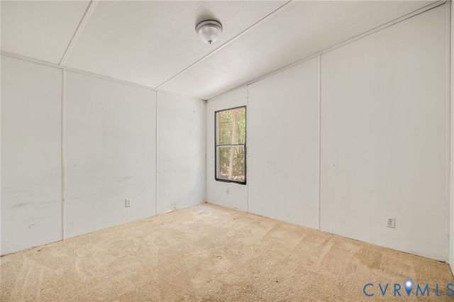 3877 Maidens Rd, Powhatan, VA 23139