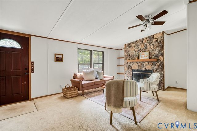 3877 Maidens Rd, Powhatan, VA 23139