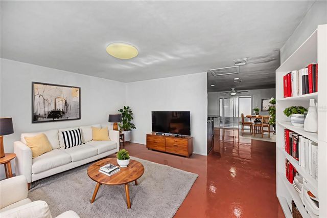 130 ADAMS COURT NW, Port Charlotte, FL 33952