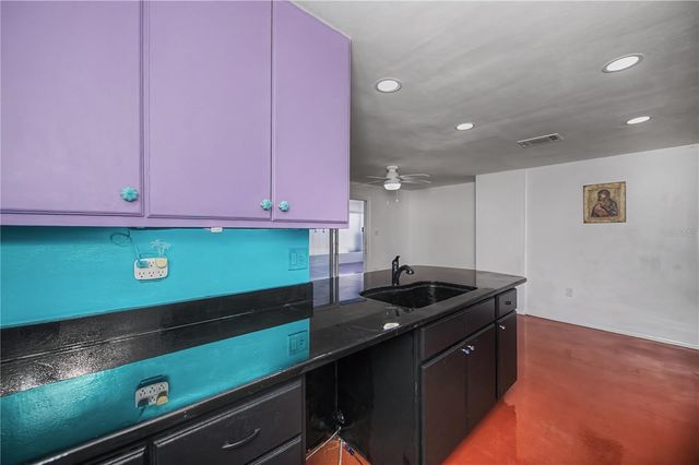 130 ADAMS COURT NW, Port Charlotte, FL 33952