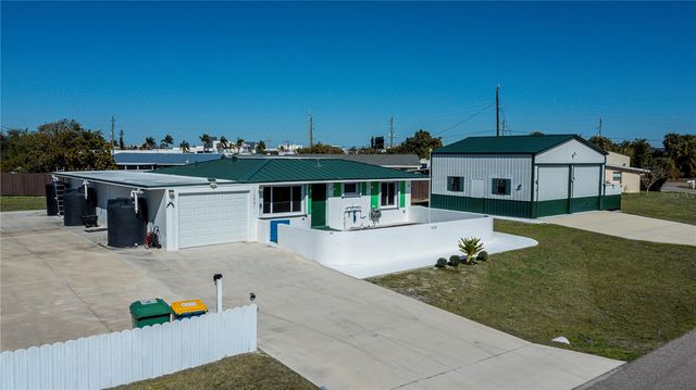 130 ADAMS COURT NW, Port Charlotte, FL 33952