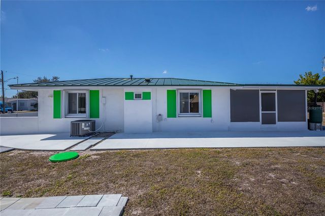 130 ADAMS COURT NW, Port Charlotte, FL 33952