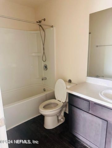 7945 ECHO SPRINGS Road, Jacksonville, FL 32256