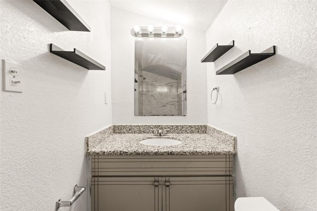 2226 Rainbow Drive, Houston, TX 77023