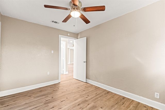 2226 Rainbow Drive, Houston, TX 77023