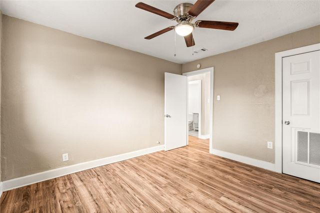 2226 Rainbow Drive, Houston, TX 77023