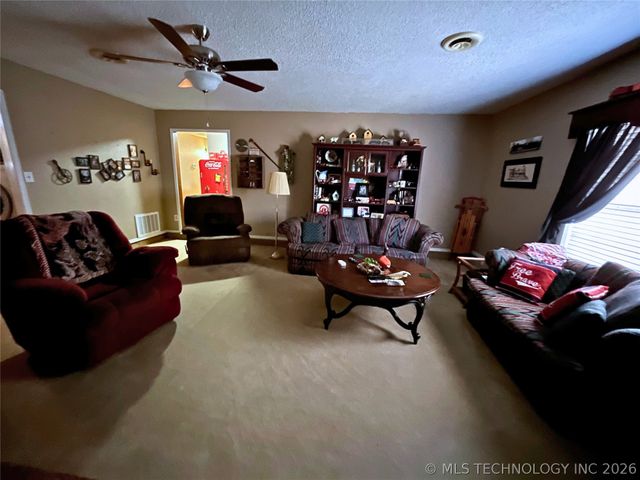 1544 Grandview, Ardmore, OK 73401