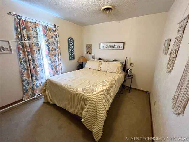 1544 Grandview, Ardmore, OK 73401