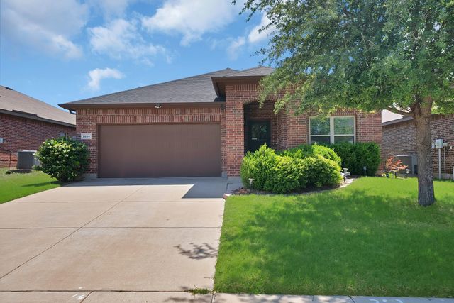 7064 Seton Hall Drive, Fort Worth, TX 76120