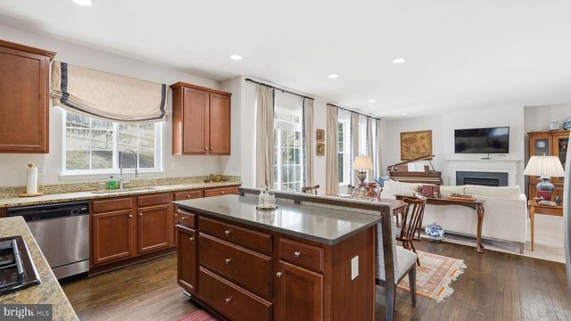 12968 LUCA STATION WAY, Woodbridge, VA 22192