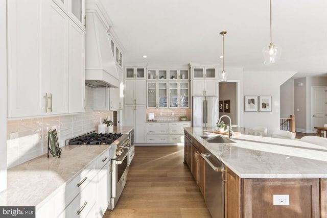 100 COOKE WAY, Harleysville, PA 19438