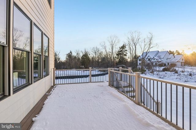 100 COOKE WAY, Harleysville, PA 19438