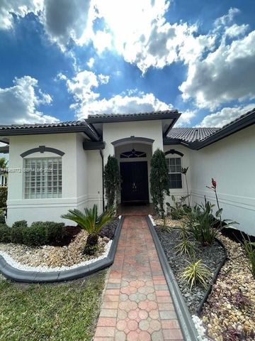 10620 NW 56th Ct, Coral Springs, FL 33076